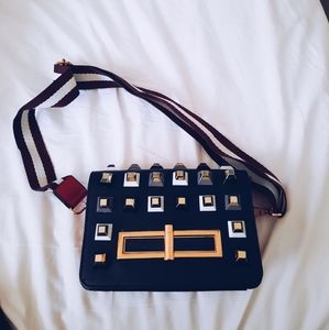 Handbag Pyramid $130